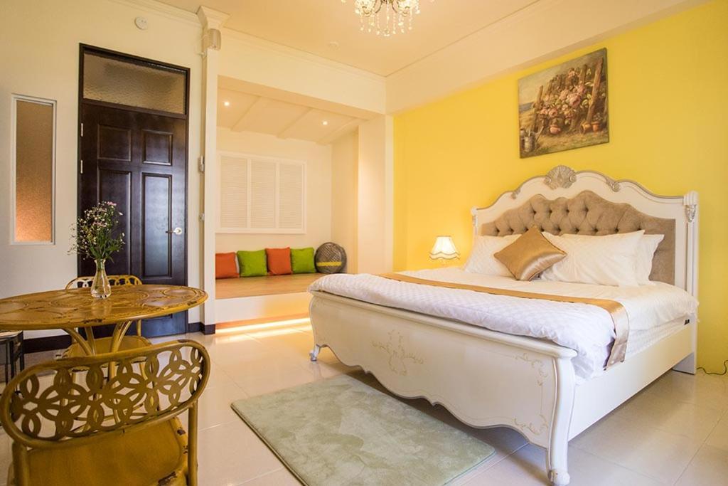 Bay House Bed & Breakfast Donggang Exterior photo